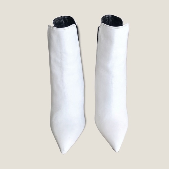 Tony Bianco Black White Leather Stiletto Heeled Casual/Formal Chic Ankle Booties - Picture 7 of 16